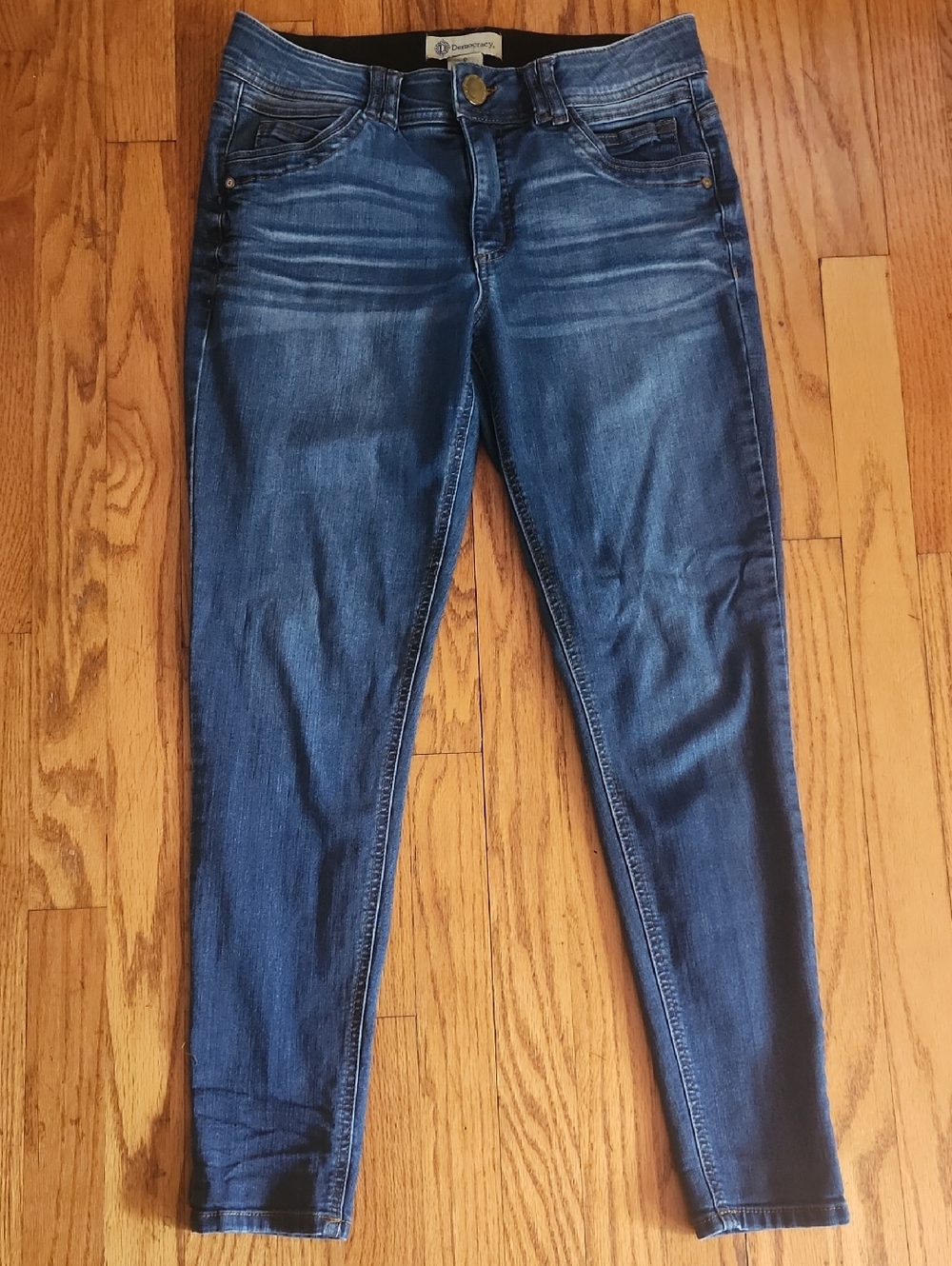 Democracy Women's Dark Blue Skinny Jeans Size 8